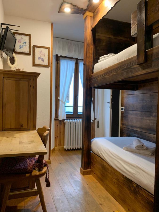 Hotel Capriolo Мадезимо Экстерьер фото